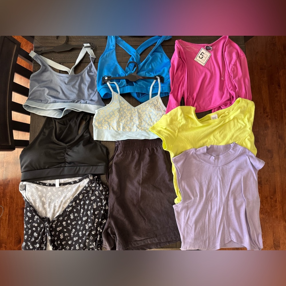 5B Style  and Series 8 Fitness workout clothing. NWT. Size L.